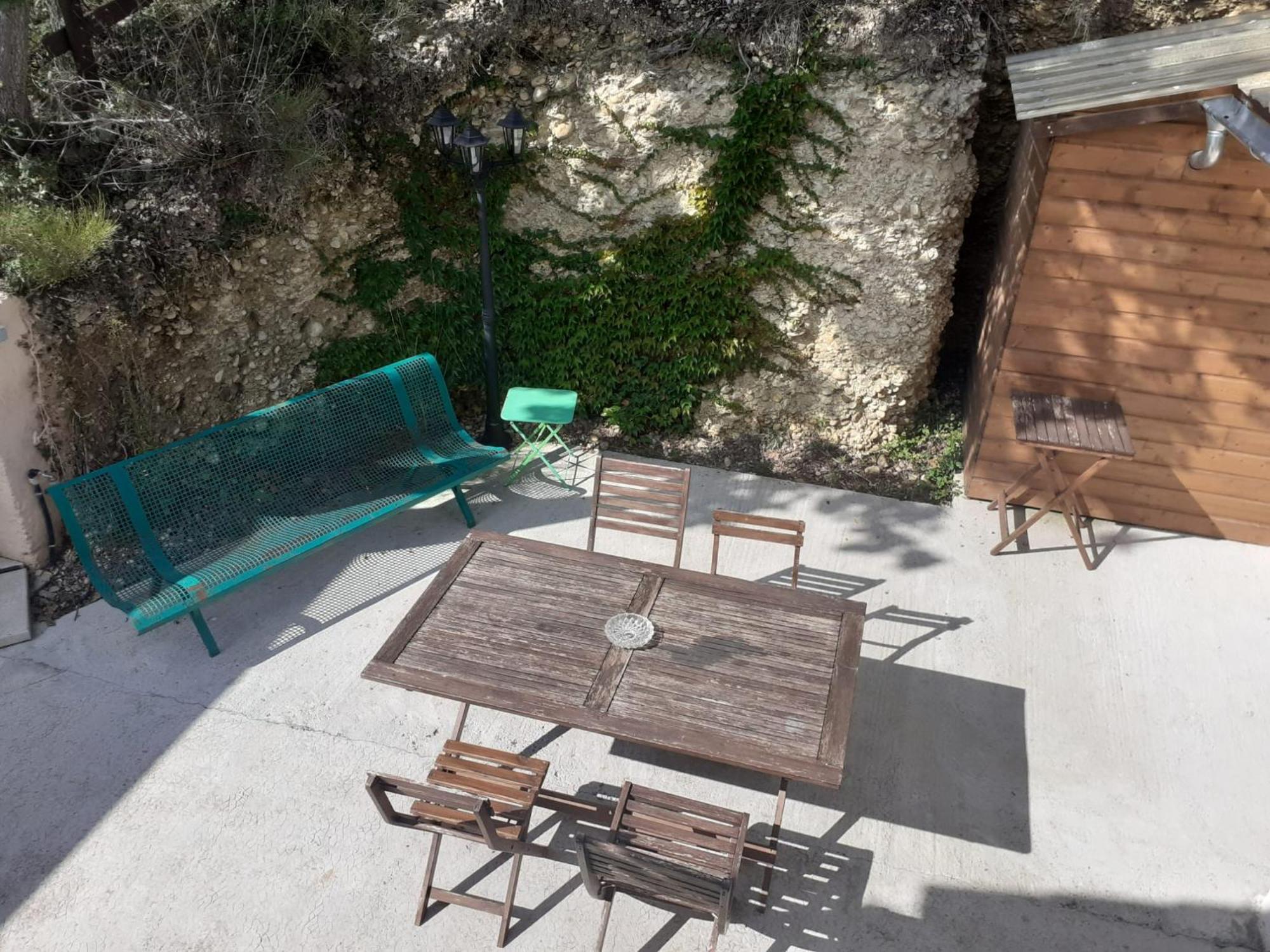 Gite Avec Terrasse Privee Proche Des Gorges Du Verdon Allemagne-en-Provence Exterior photo